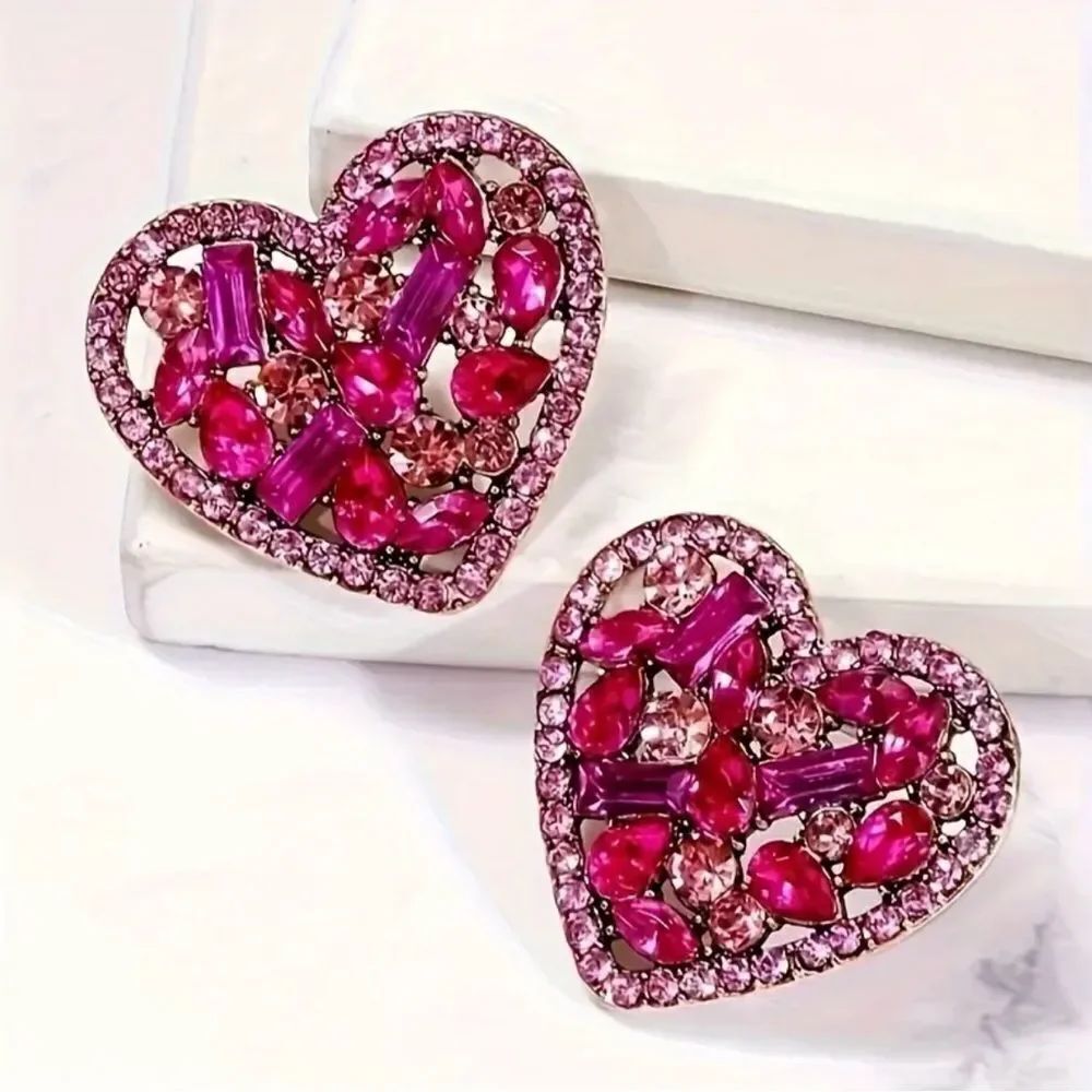 14K Gold Plated Pink Rhinestone Heart Stud Earring